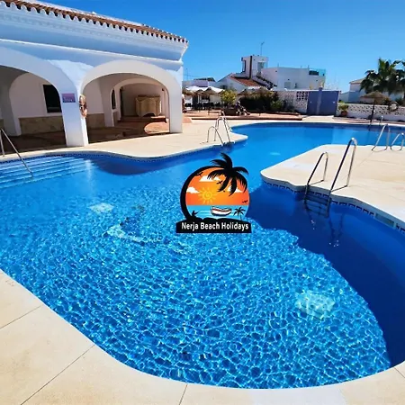 Spacious 2 Bed, 2 Bath In Capistrano Playa, Apartment Nerja