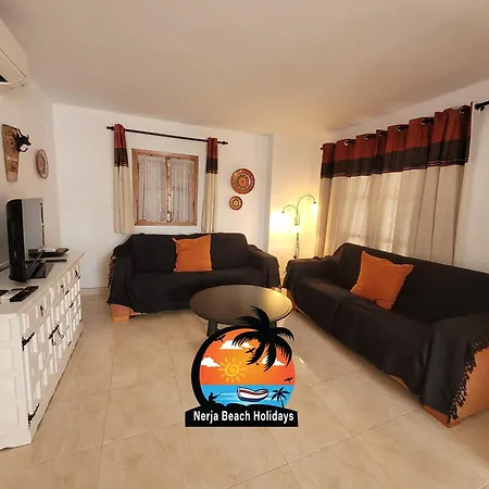 Spacious 2 Bed, 2 Bath In Capistrano Playa, 公寓 内尔哈
